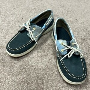 Sperry boat shoes